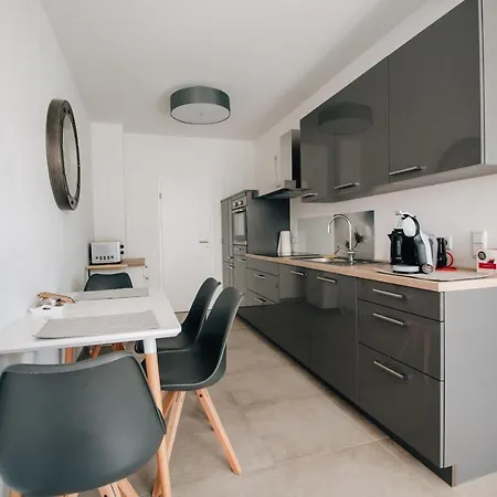 Design Hoch Daire